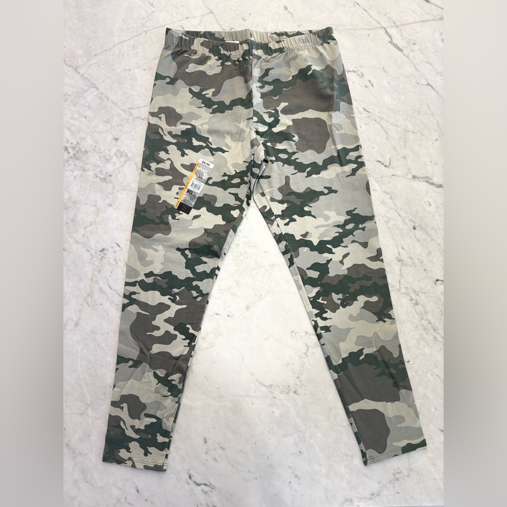 NOBO Camouflage Leggings in Green, Gray, and Cream
